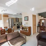 Katerina Luxury Вилла