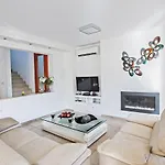Katerina Luxury *