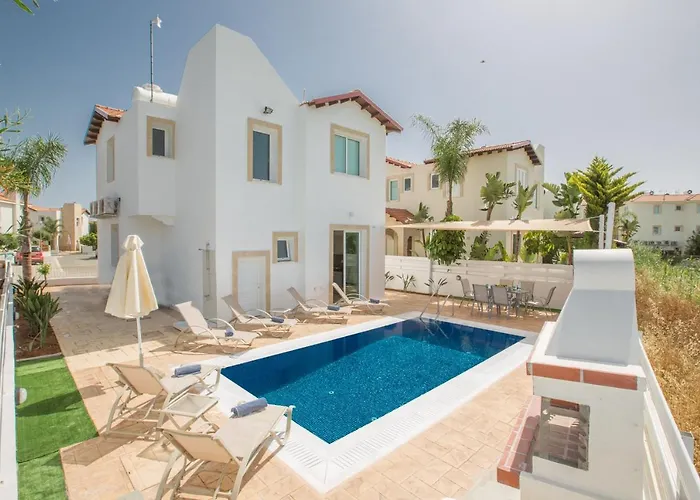 Katerina Luxury Villa Protarász