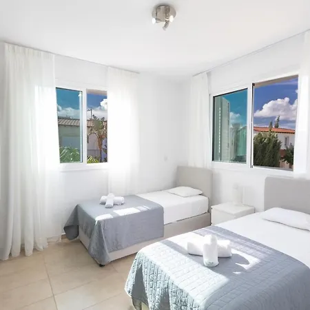 Katerina Luxury Willa