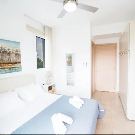 Katerina Luxury וילה