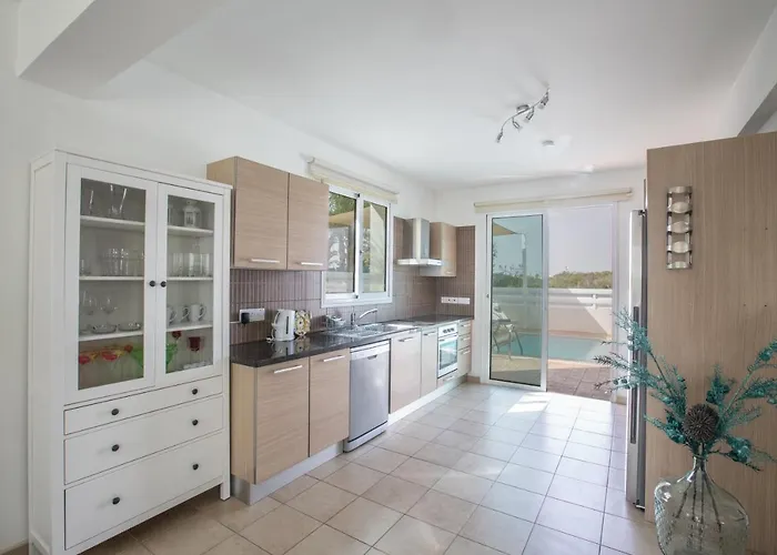 Katerina Luxury * Protaras